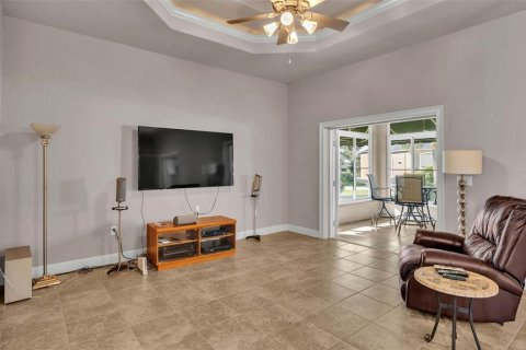 House in Polk City, Florida 2 bedrooms, 155.52 sq.m. № 2097362 - photo 24