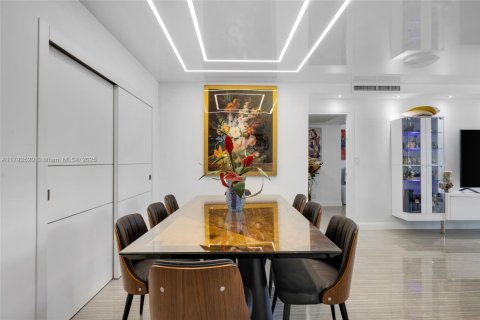 Купить кондоминиум в Халландейл-Бич, Флорида 2 спальни, 115.94м2, № 1700461 - фото 13