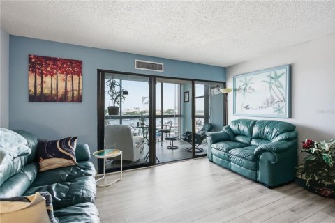 Copropriété à vendre à Clearwater, Floride: 2 chambres, 117.06 m2 № 2226441 - photo 10