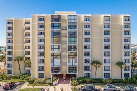 Copropriété à vendre à Clearwater, Floride: 2 chambres, 117.06 m2 № 2226441 - photo 2