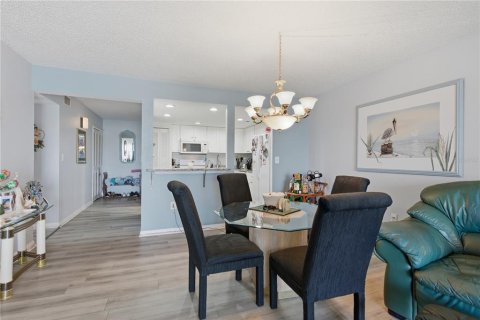 Copropriété à vendre à Clearwater, Floride: 2 chambres, 117.06 m2 № 2226441 - photo 16