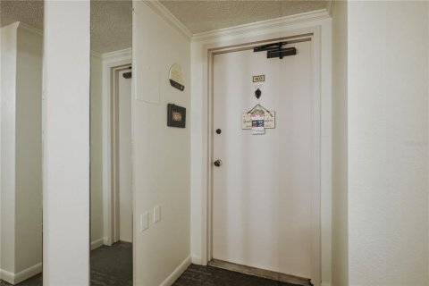 Copropriété à vendre à Clearwater, Floride: 2 chambres, 117.06 m2 № 2226441 - photo 4