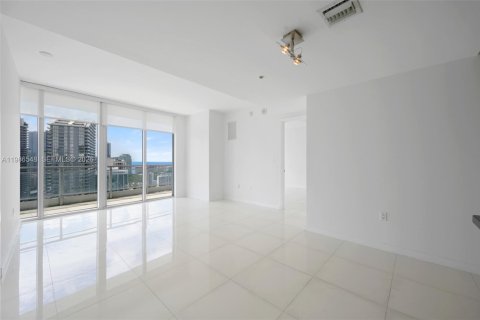 Снять в аренду кондоминиум в Майами, Флорида 2 спальни, 103.12м2, № 2048251 - фото 3