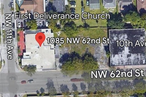 Propiedad comercial en venta en Miami, Florida № 1859456 - foto 1
