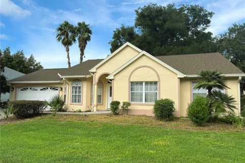 Casa en alquiler en Ocala, Florida, 3 dormitorios, 170.75 m2 № 1900422 - foto 2