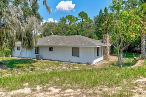 House in Haines City, Florida 3 bedrooms, 255.48 sq.m. № 1852990 - photo 7