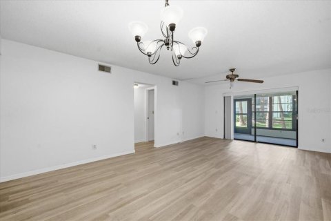 Copropriété à vendre à Palm Harbor, Floride: 2 chambres, 95.69 m2 № 2231696 - photo 13