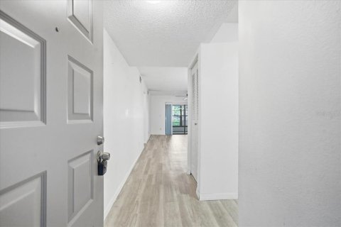 Copropriété à vendre à Palm Harbor, Floride: 2 chambres, 95.69 m2 № 2231696 - photo 4
