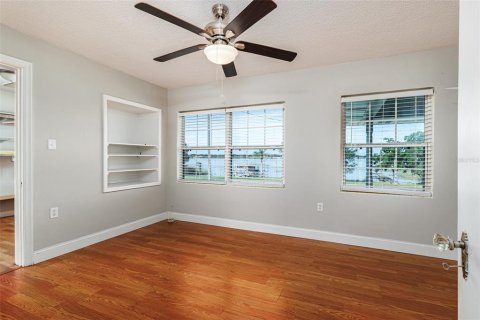Villa ou maison à vendre à Winter Haven, Floride: 3 chambres, 195 m2 № 2391163 - photo 20