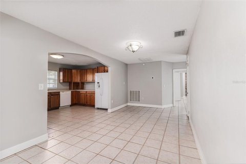 Villa ou maison à vendre à Winter Haven, Floride: 3 chambres, 195 m2 № 2391163 - photo 7