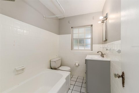 Villa ou maison à vendre à Winter Haven, Floride: 3 chambres, 195 m2 № 2391163 - photo 18