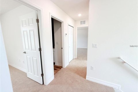 Adosado en venta en Lakeland, Florida, 3 dormitorios, 131.36 m2 № 2224676 - foto 14