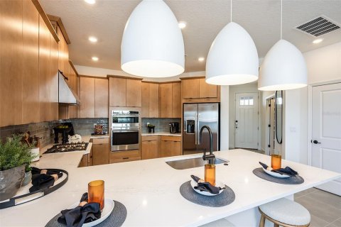 House in Mount Dora, Florida 4 bedrooms, 239.87 sq.m. № 2208692 - photo 7