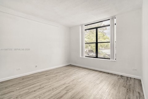 Condominio en alquiler en Lauderhill, Florida, 2 dormitorios, 117.06 m2 № 2047767 - foto 16