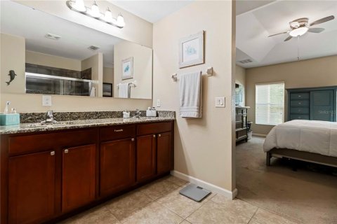 House in Cocoa, Florida 3 bedrooms, 142.05 sq.m. № 1801319 - photo 25