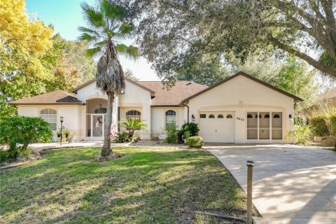 House in Dunnellon, Florida 3 bedrooms, 190.17 sq.m. № 2144573