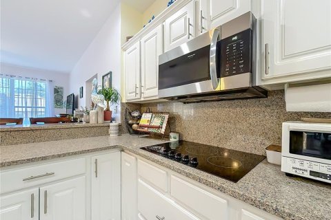 Купить виллу или дом в Даннеллон, Флорида 5 комнат, 190.17м2, № 2144573 - фото 18