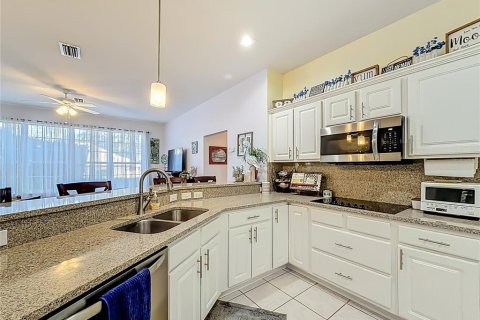 Купить виллу или дом в Даннеллон, Флорида 5 комнат, 190.17м2, № 2144573 - фото 16