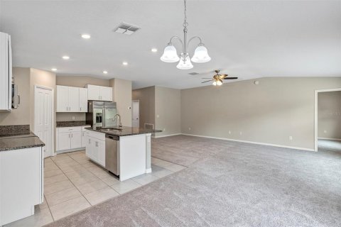 House in Ocala, Florida 4 bedrooms, 179.3 sq.m. № 1772903 - photo 10