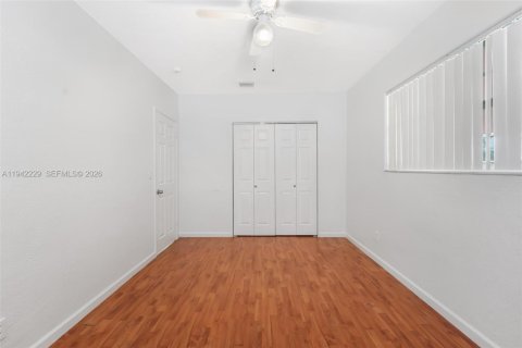 Villa ou maison à louer à Miramar, Floride: 2 chambres, 151.24 m2 № 2000066 - photo 16