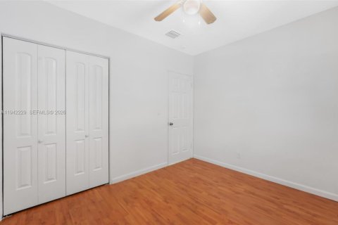 Villa ou maison à louer à Miramar, Floride: 2 chambres, 151.24 m2 № 2000066 - photo 20