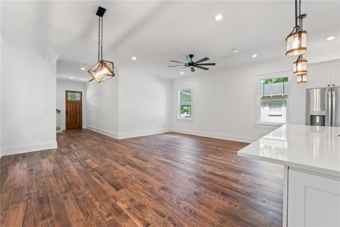 Купить виллу или дом в Тампа, Флорида 6 комнат, 237.74м2, № 2142310 - фото 14