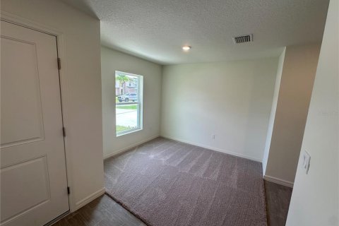 House in Palm Coast, Florida 3 bedrooms, 144.18 sq.m. № 2341745 - photo 16