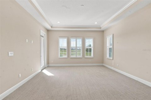 House in San Antonio, Florida 3 bedrooms, 237.64 sq.m. № 2381344 - photo 25
