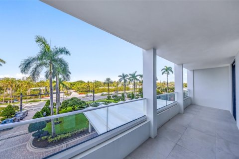 Купить кондоминиум в Бэл-Харбор, Флорида 2 спальни, 128.95м2, № 1923056 - фото 14