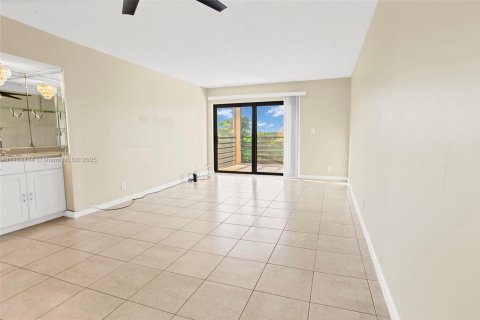 Copropriété à vendre à Boca Raton, Floride: 2 chambres № 1716082 - photo 3