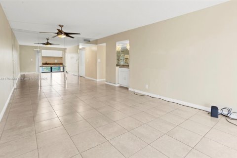 Copropriété à vendre à Boca Raton, Floride: 2 chambres № 1716082 - photo 4