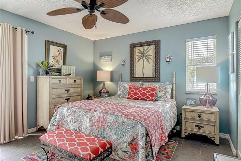 House in Ormond Beach, Florida 3 bedrooms, 162.39 sq.m. № 1681185 - photo 26