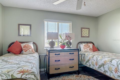 House in Ormond Beach, Florida 3 bedrooms, 162.39 sq.m. № 1681185 - photo 25