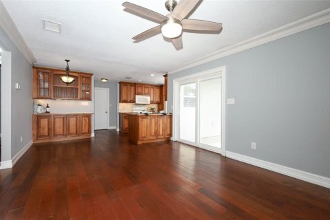 House in Oviedo, Florida 3 bedrooms, 138.52 sq.m. № 1824914 - photo 25