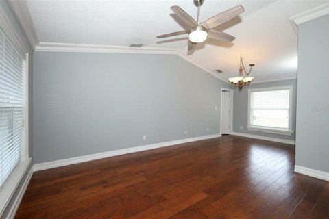 House in Oviedo, Florida 3 bedrooms, 138.52 sq.m. № 1824914 - photo 4