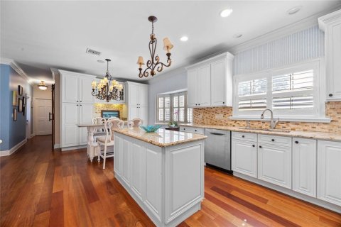 Casa en venta en Winter Park, Florida, 4 dormitorios, 280.01 m2 № 1571528 - foto 28