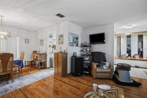 Casa en venta en Spring Hill, Florida, 3 dormitorios, 171.5 m2 № 2226065 - foto 7