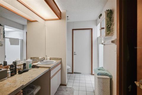 Casa en venta en Spring Hill, Florida, 3 dormitorios, 171.5 m2 № 2226065 - foto 19