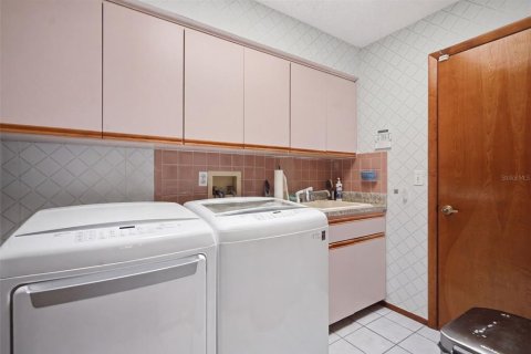 Casa en venta en Spring Hill, Florida, 3 dormitorios, 171.5 m2 № 2226065 - foto 26