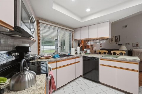 Casa en venta en Spring Hill, Florida, 3 dormitorios, 171.5 m2 № 2226065 - foto 11