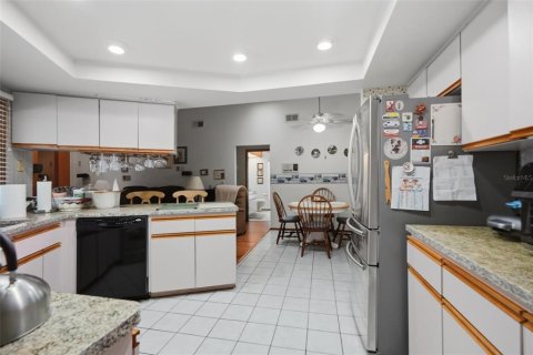 Casa en venta en Spring Hill, Florida, 3 dormitorios, 171.5 m2 № 2226065 - foto 10