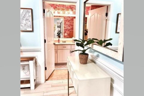 Condominio en Jupiter, Florida, 2 dormitorios № 2247300