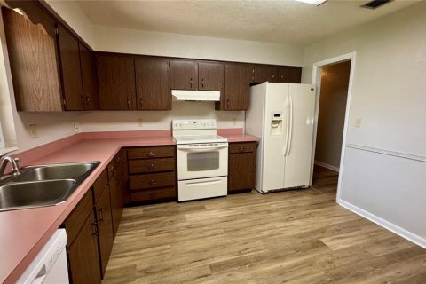 Casa en alquiler en Gainesville, Florida, 3 dormitorios, 115.94 m2 № 1829807 - foto 5