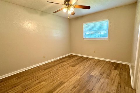 Casa en alquiler en Gainesville, Florida, 3 dormitorios, 115.94 m2 № 1829807 - foto 12