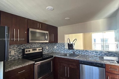 Condominio en Miami, Florida, 2 dormitorios № 2053303