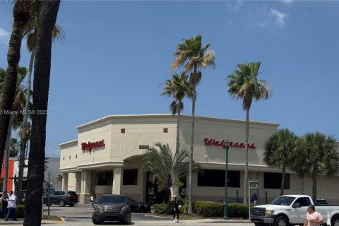 Copropriété à louer à Aventura, Floride: 2 chambres, 113.34 m2 № 1741240 - photo 23