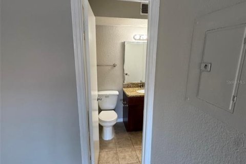 Copropriété à louer à Orlando, Floride: 1 chambre, 55.46 m2 № 2389361 - photo 13