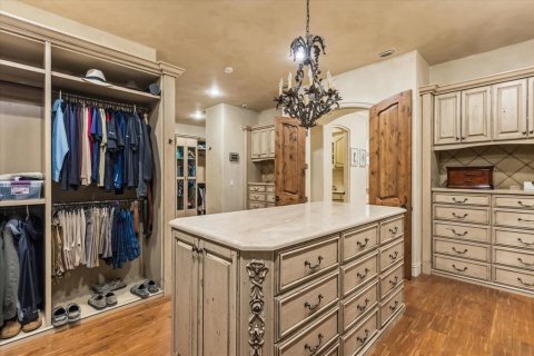 Casa en venta en Longwood, Florida, 10 dormitorios, 2388.15 m2 № 2094474 - foto 22