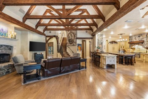Casa en venta en Longwood, Florida, 10 dormitorios, 2388.15 m2 № 2094474 - foto 10