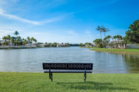 Condo in West Palm Beach, Florida, 3 bedrooms  № 1147033 - photo 1